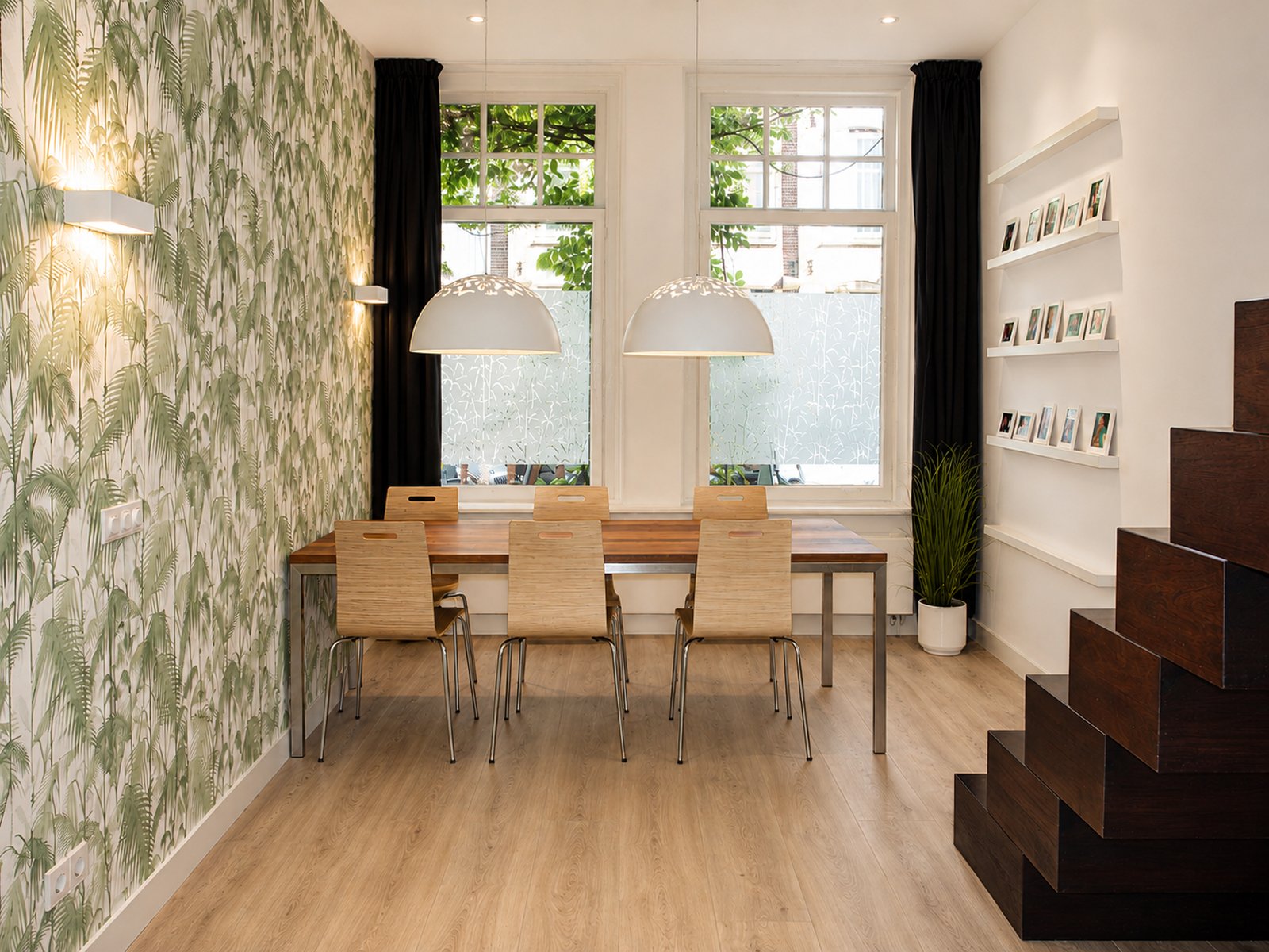 Dining room with full-height botanical wallpaper, two white dome pendants and oak dining table, ground floor apartment Oud-West Amsterdam - Ruimte interior design